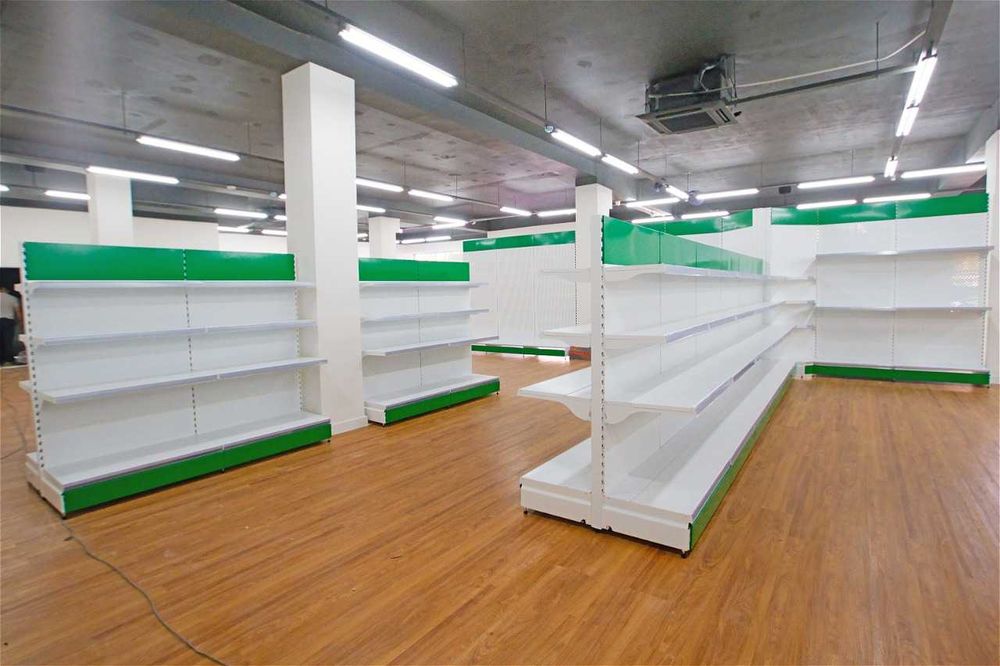 Торговая мебель для магазинов из металла