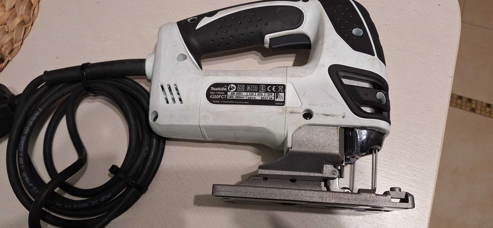 Нов прободен трион зеге Макита Makita 4350fct