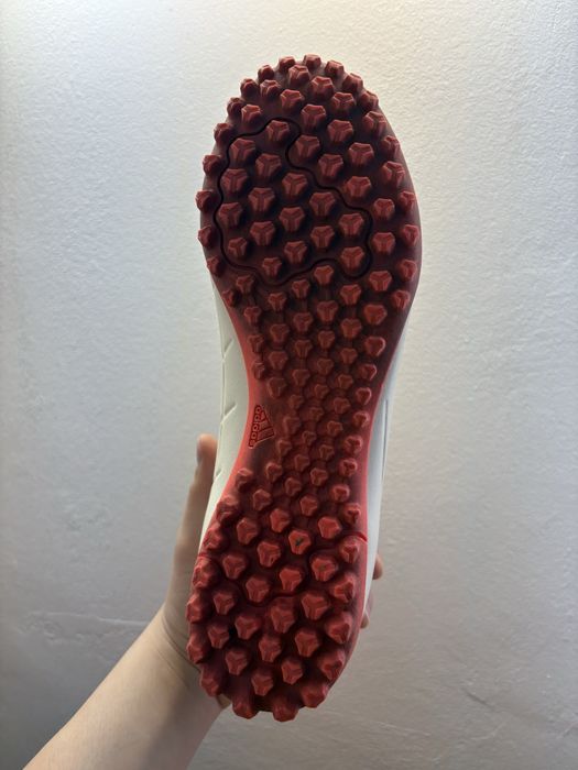 Ghete Adidas de fotbal