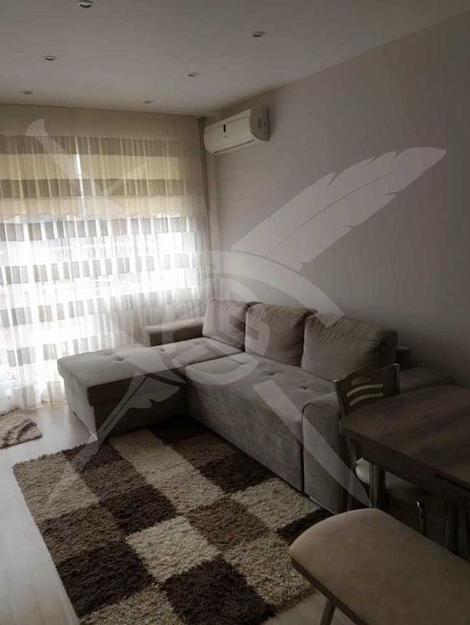 Дава се под наем Двустаен апартамент в Варна, Възраждане 1 - 90 кв.м за 600 € - Снимка #2