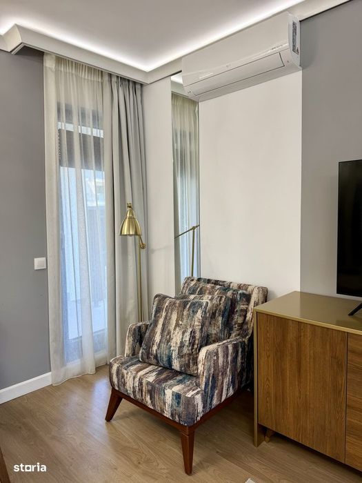 2 camere LUX de inchiriat / PIPERA