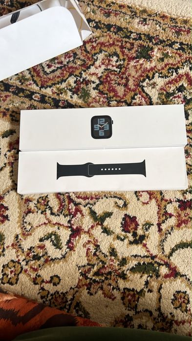 Часы Apple watch se