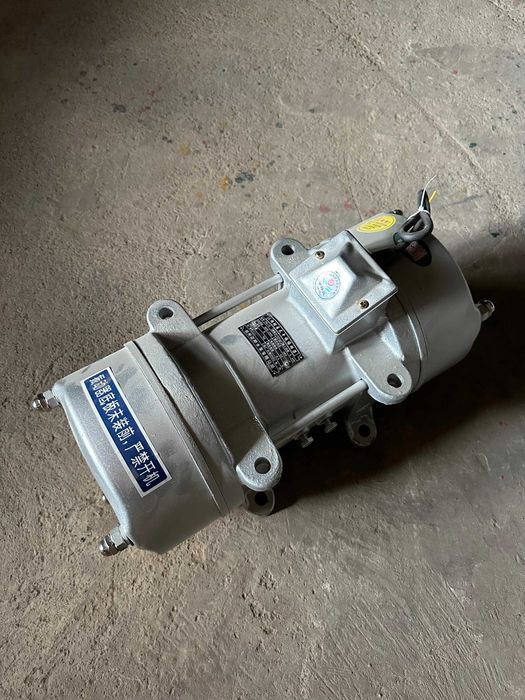 Вибраторы 220V-380V