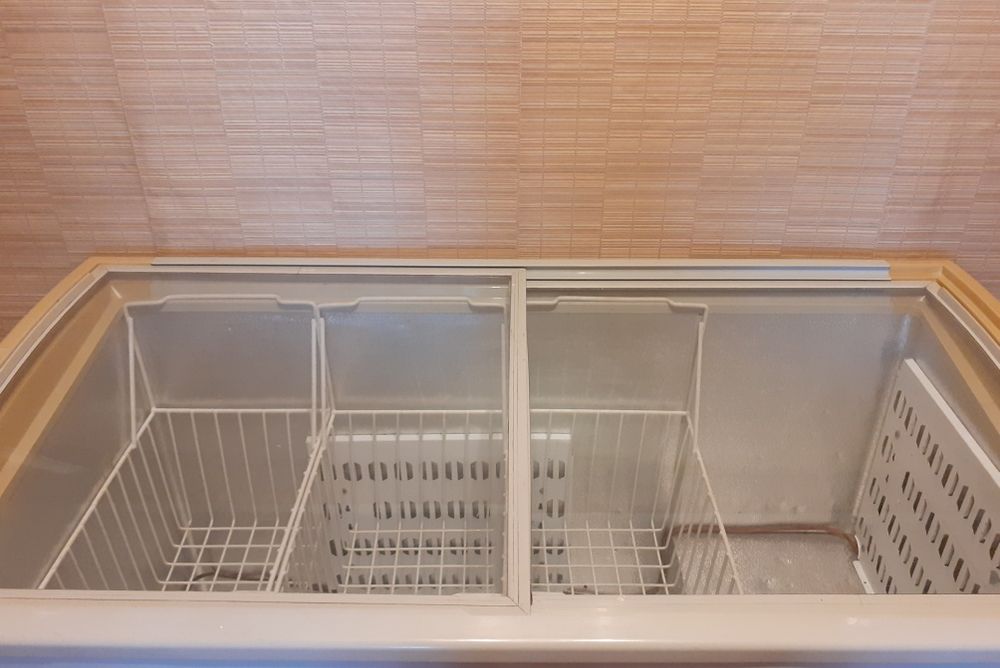 Холодильник-ларь - 60000 тг.