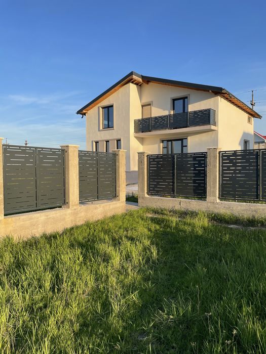Case de vanzare Piatra Olt