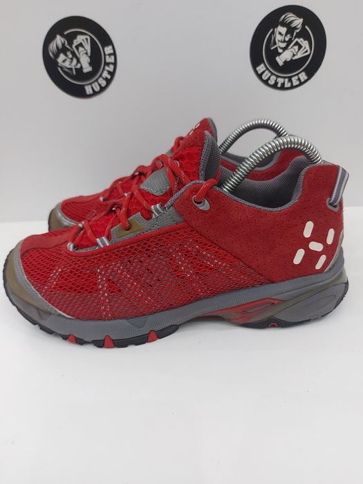 Дамски туристически обувки HAGLOFS. Номер 38