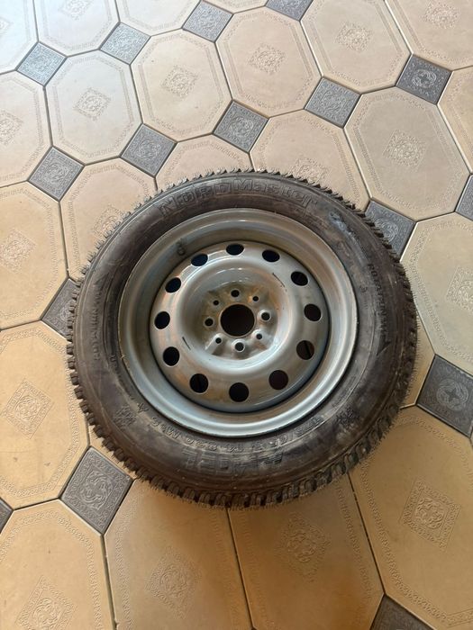 Шины зимние с дискам  шиповный  14