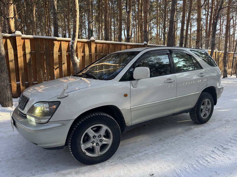 Проодам машину тоиота хайрер