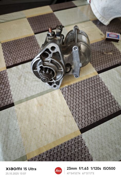 Продам стартер аристо