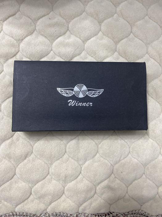 Продам часы новые