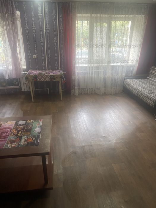 Продаю квартиру хорошом состаяние