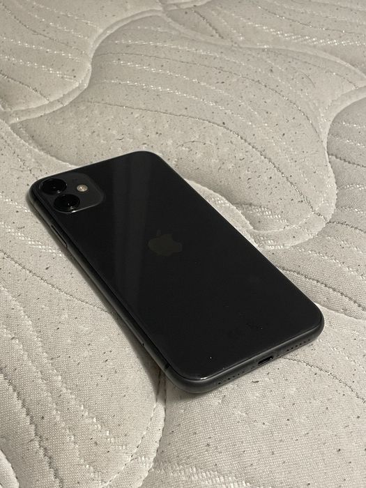 IPhone 11 в отлично состоянии