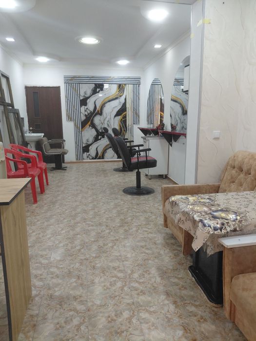 Ижарага берилади. Гузаллик Салони, яндекс маркет, узум маркет, агенст