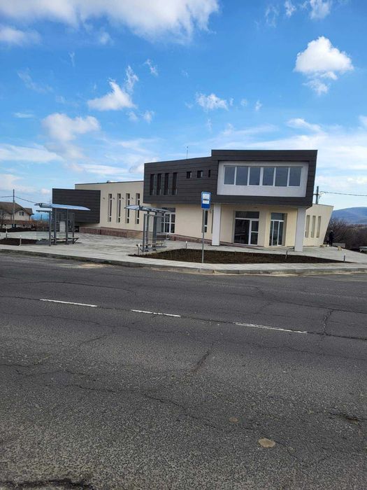 Вътрешни и външни ремонти - плочки, гипсокартон, замазки, шпакловка