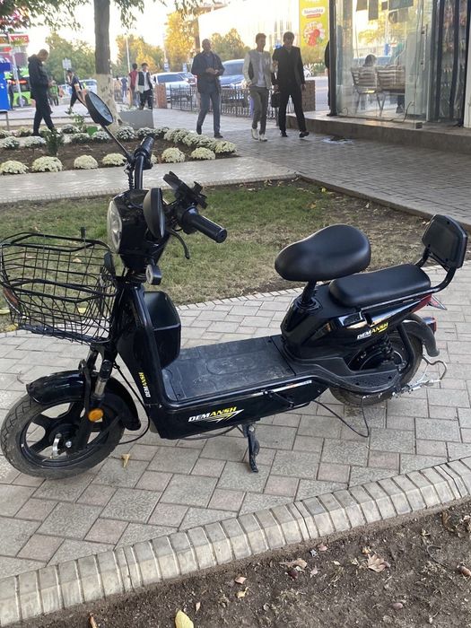 Elektr scuter zaryadi 60 km yetadi tezligi 50