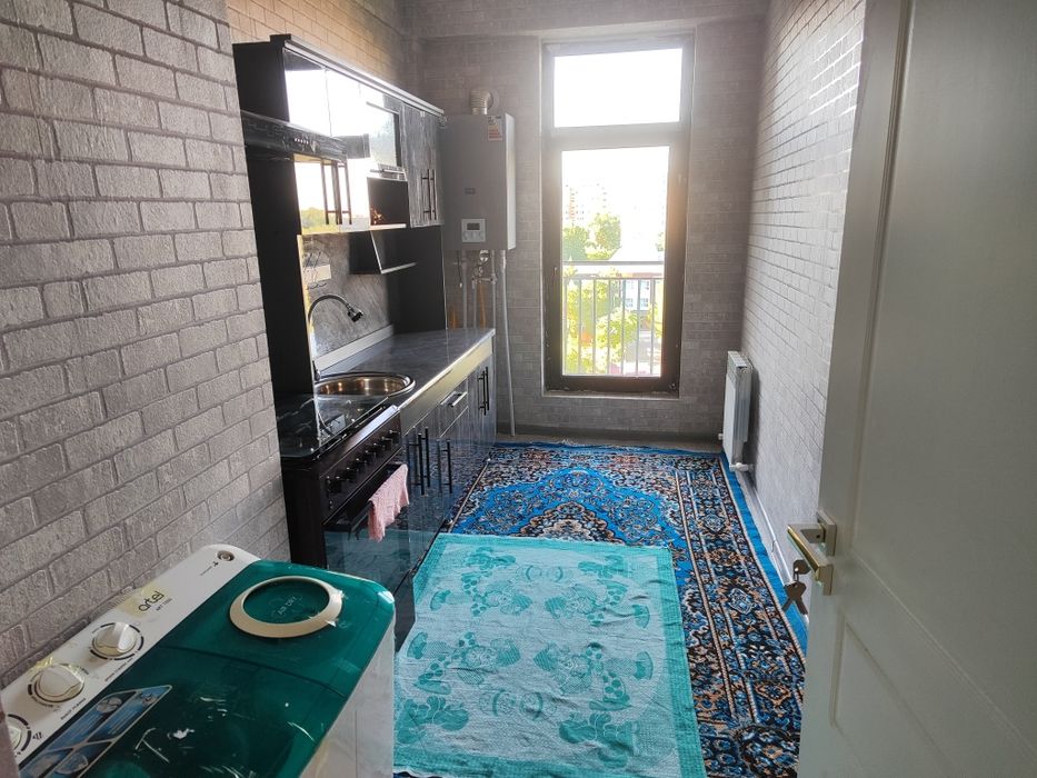 Yunusobod 13-kvartald  2 xonali Uy sotiladi