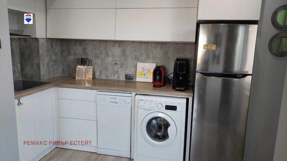 Луксозен двустаен апартамент под наем кв. Възраждане