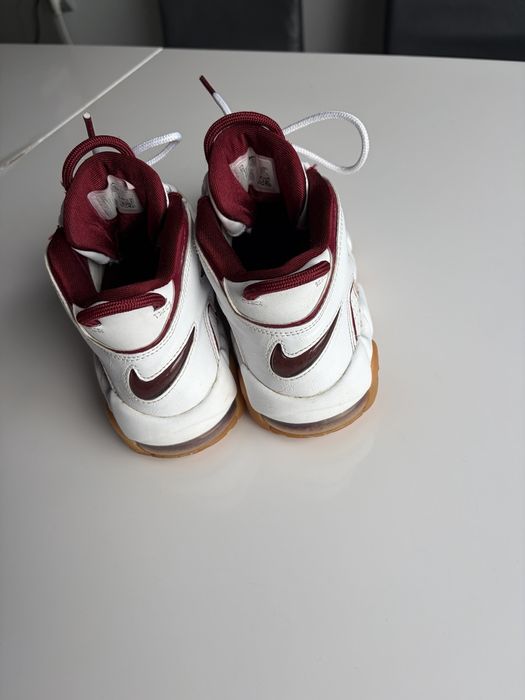 Nike AirMore UPTEMPO