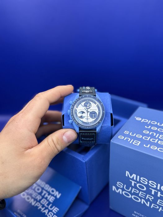 Swatch x Omega “MoonSwatch”Mission to the Super Blue Moonphase