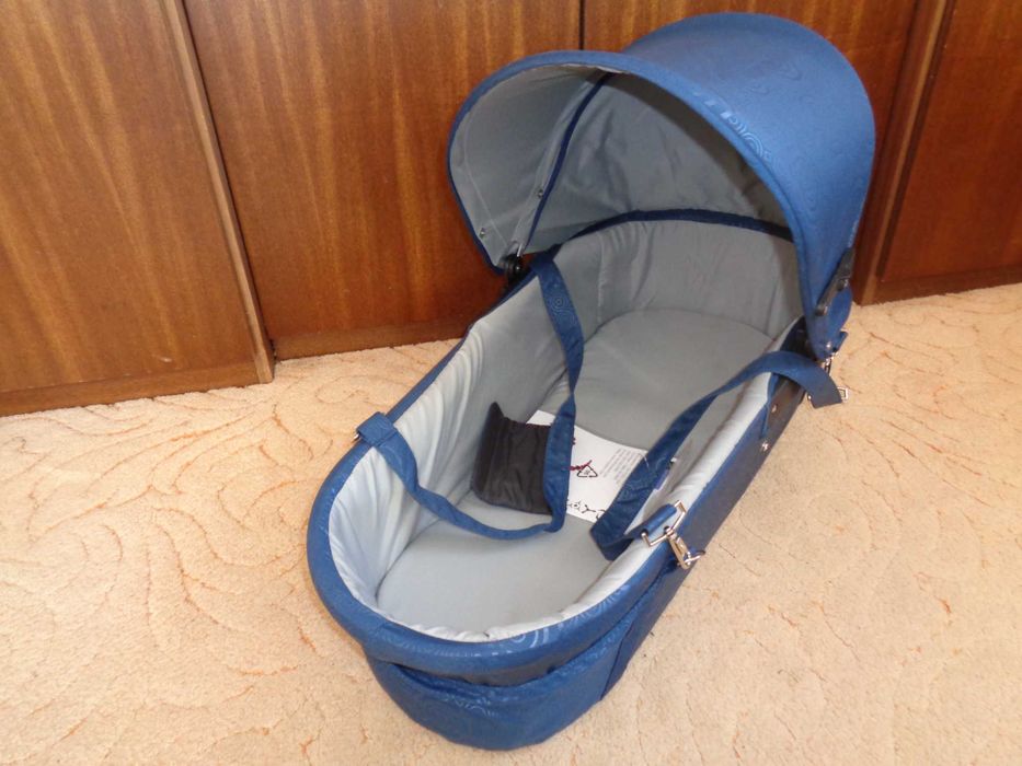 Чисто нов кош за куче/котка