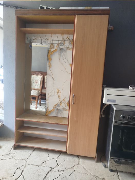 Прихожая сотилади