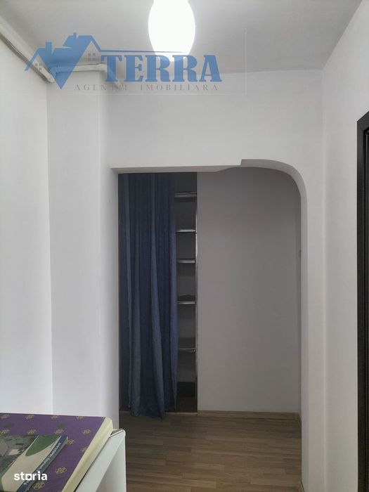 De vânzare garsonieră luminoasă, etajul 2.