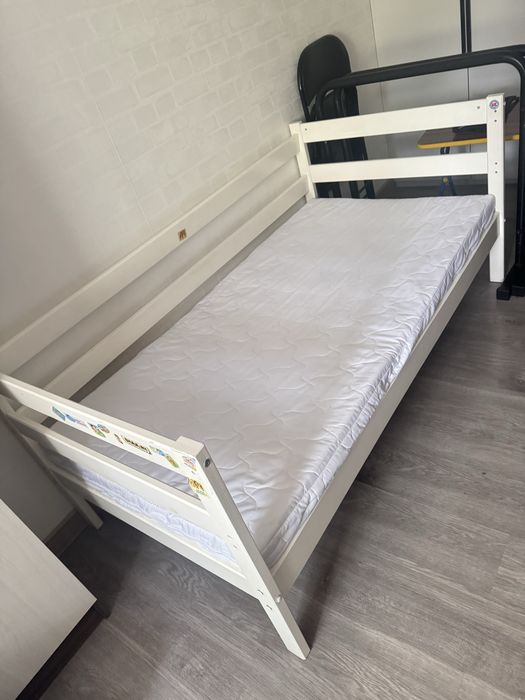 Продам детскую кровать