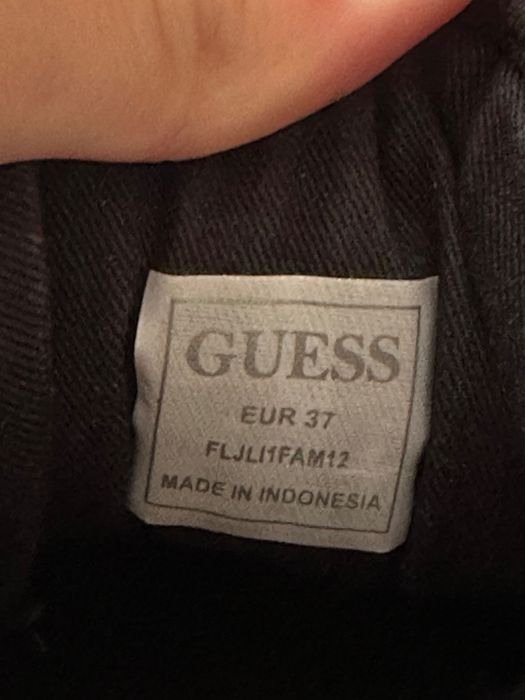 Дамски обувки GUESS