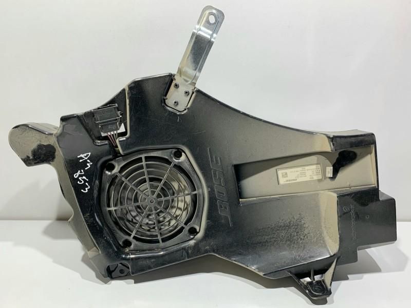 uuuuuuauuuuuuページ subwoofer audi a3 8p - Piese auto de vânzare | OLX.ro