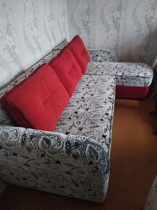 Отдам даром  мягкий уголок