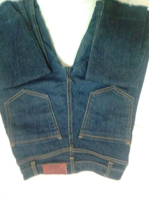 Джинсы женские размерS