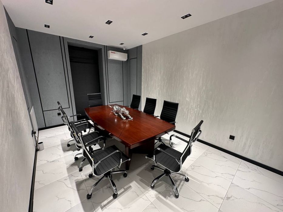 Аренда недвижимости Ц-1  4-комнат 100м2 Евроремонт