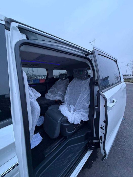 JAC RF8 FLAGSHIP кроссовер