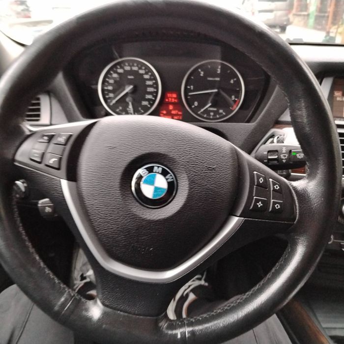 БМВ Х 5 3,0 дизел 2010г