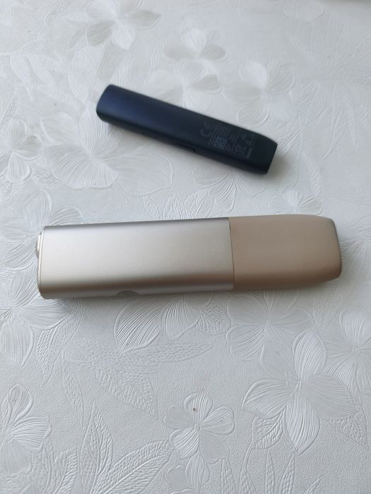 Vand aparat IQOS + VEEV, la pachet