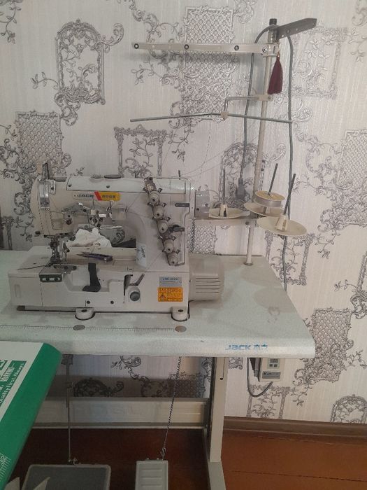 Tikuv moshinasi RESHMA