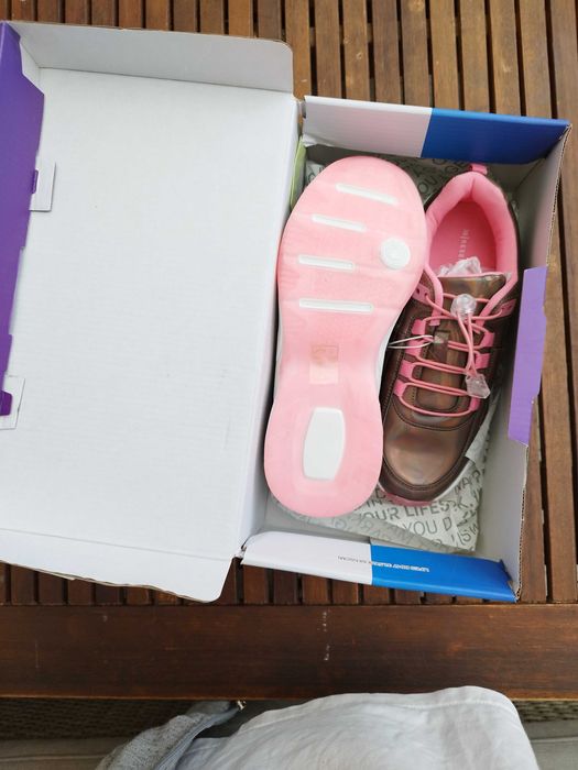 Дамски маратонки 38 номер