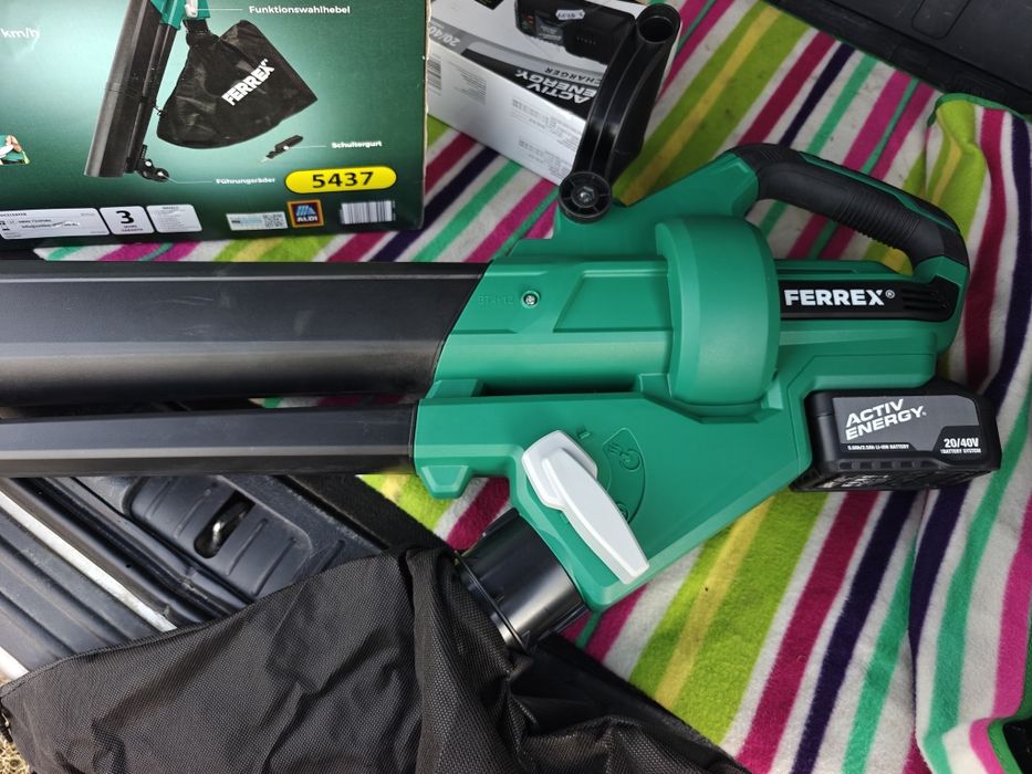 Suflanta și aspirator Ferrex 40 v