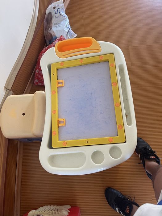 Детска маса за рисуване