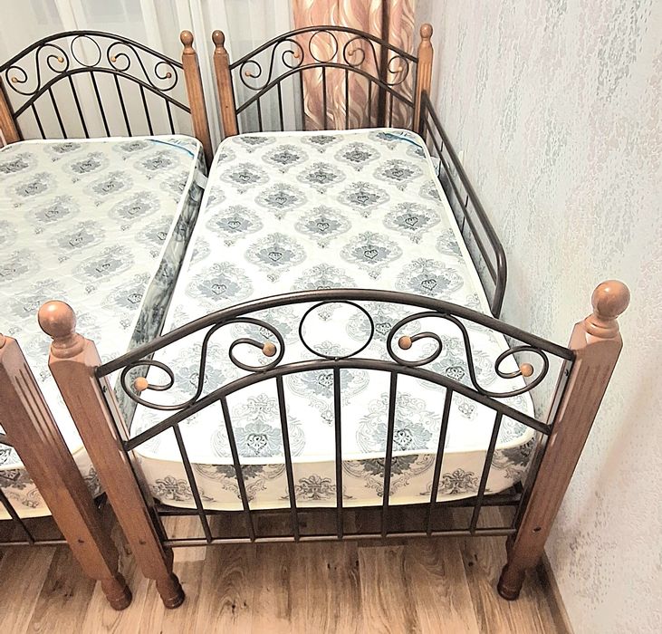 Двухярусная кровать-трансформер