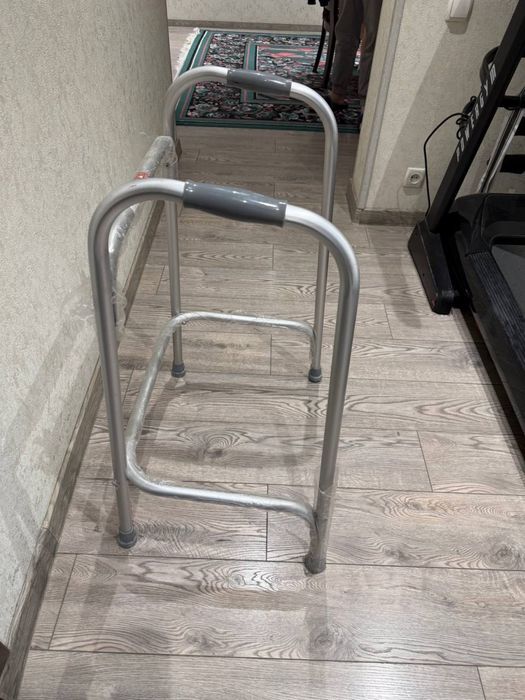 Ходунки костыли