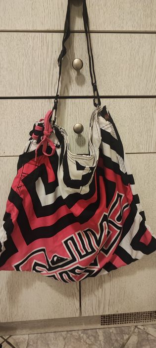 Продавам дамски чанти