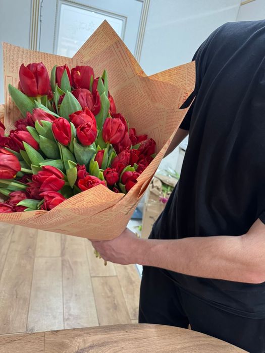 51 тюльпанов всего за 25.000