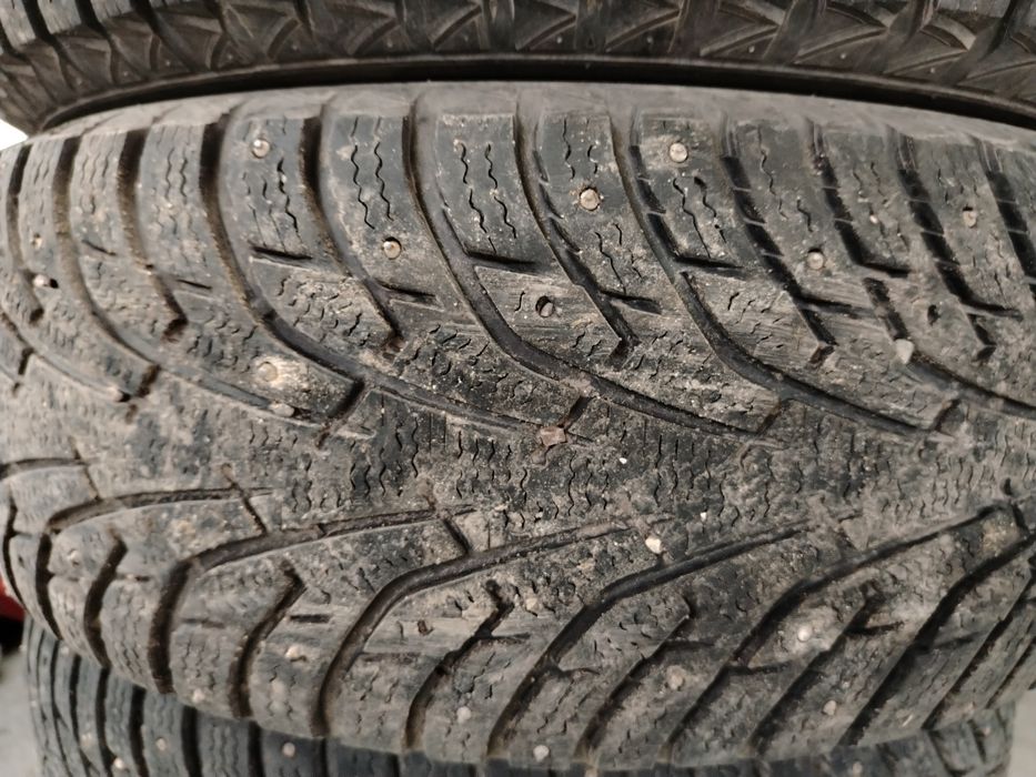 Продам шины 265/65 17