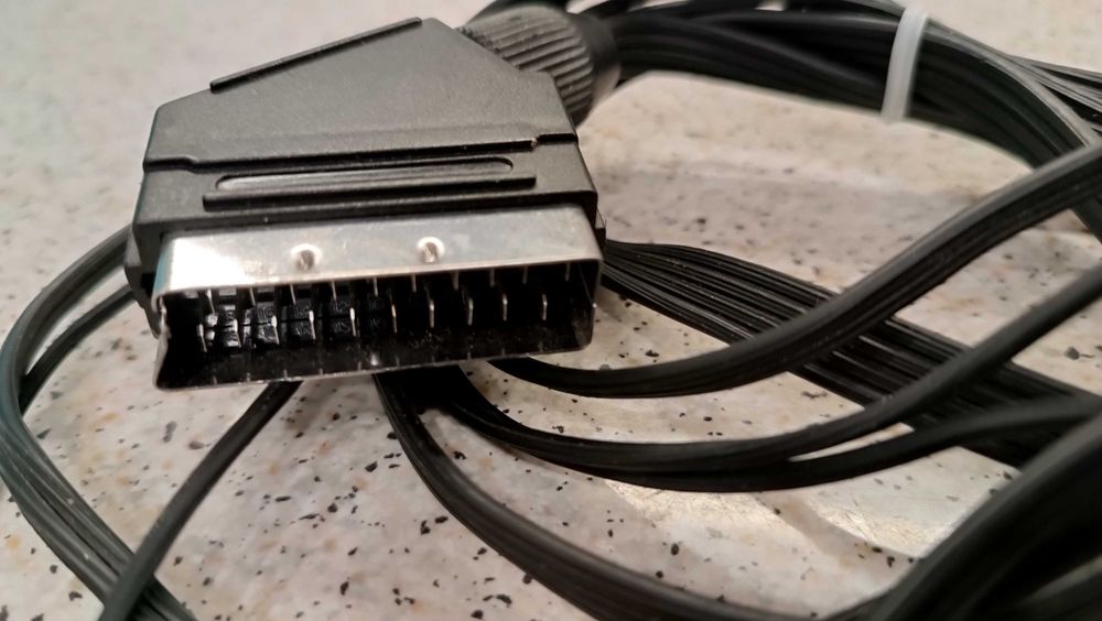 SCART адаптер кабел с 4 RCA аудио / видео кабели чинча  6 RCA