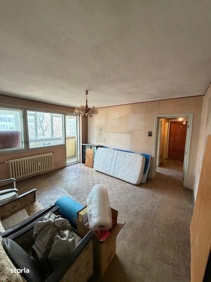 Apartament 3 camere de vânzare Giulești