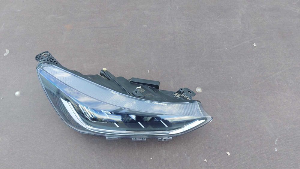 Far dreapta FULL LED Ford Focus 2023