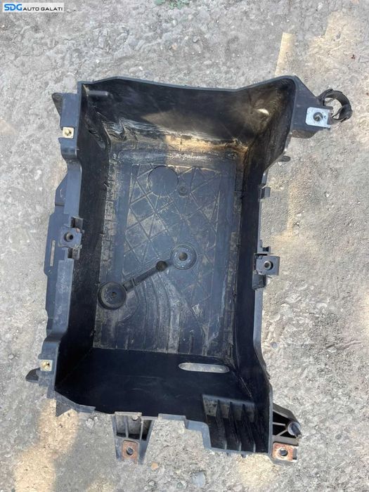 Capac Suport Carcasa Acumulator Baterie Renault Megane 3 2008 - 2016 Cod 244460002R 244460010R [C7665]