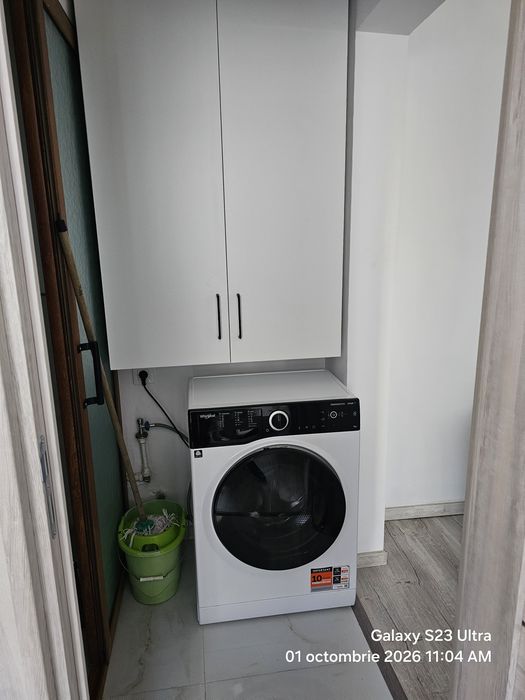Apartament 3 camere de închiriat