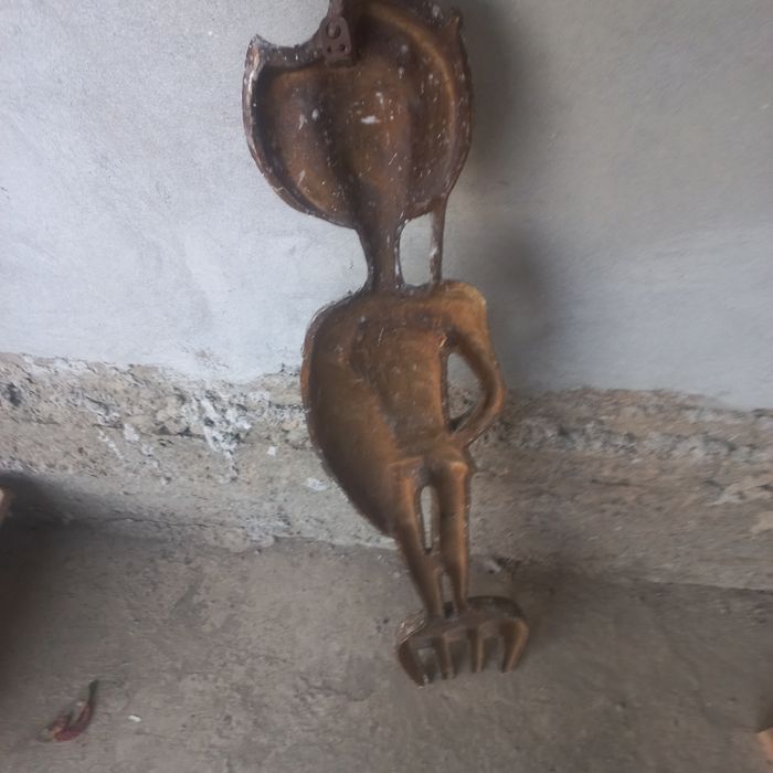 Don Quixote haykalchasi (qolda yasalgan dekor